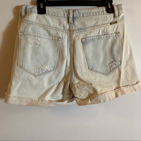 Kancan super high waisted distressed jean shorts L - Picture 2 of 8